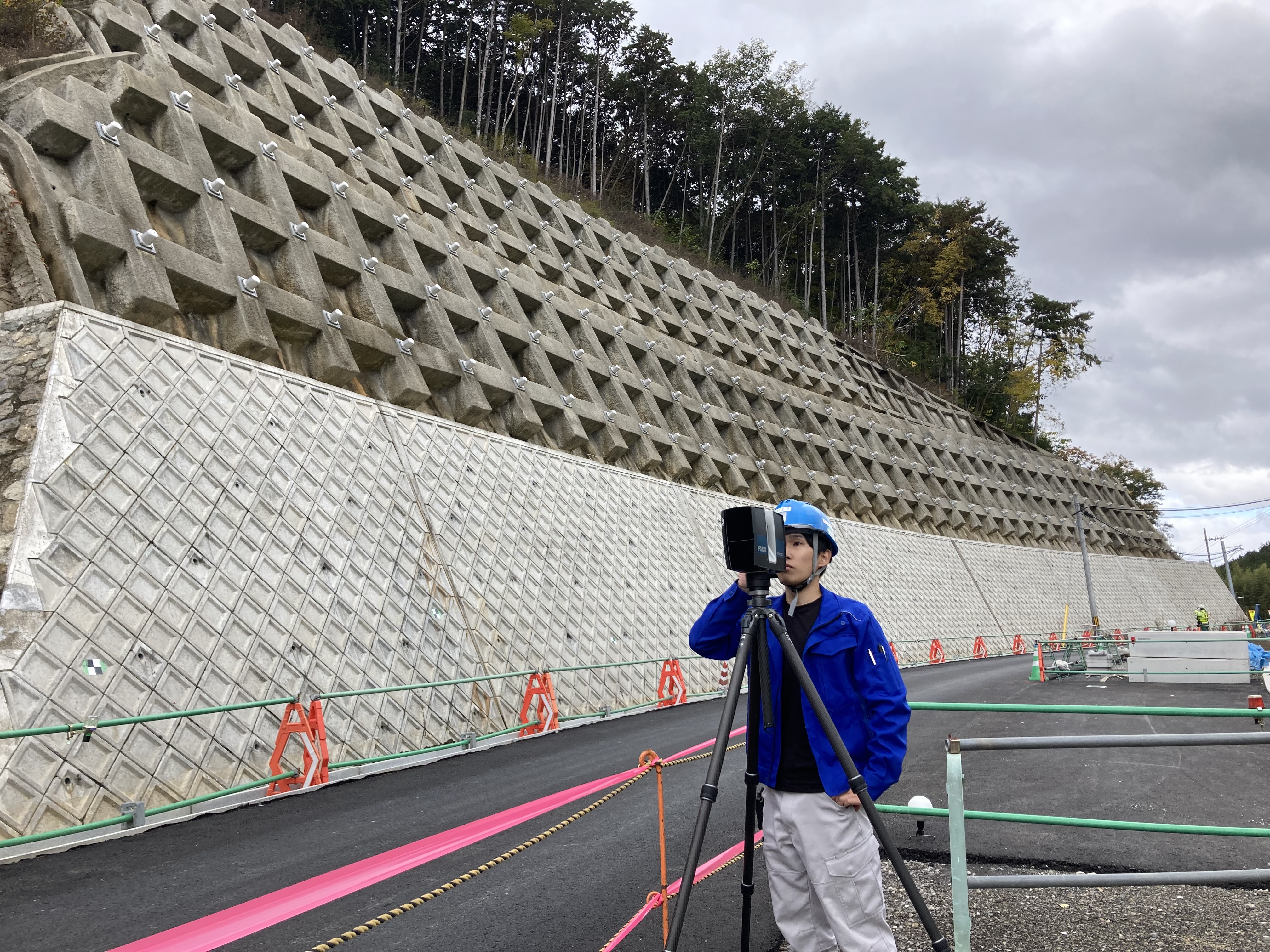 ドローンやレーザースキャナによる3次元計測